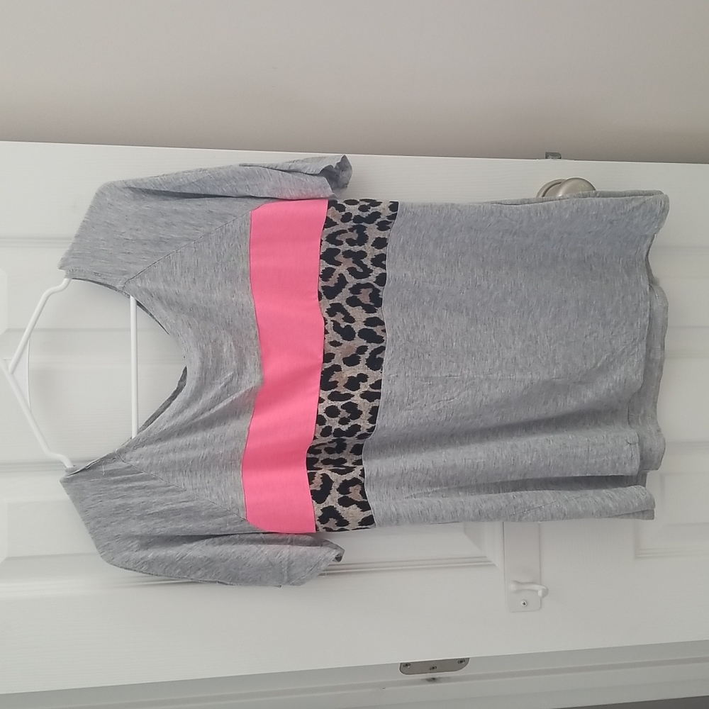 Grey Slouchy/Off the shoulder Tee